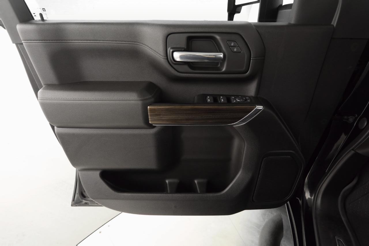 Chevrolet Silverado 2500 LT Crew Cab 4WD 2022