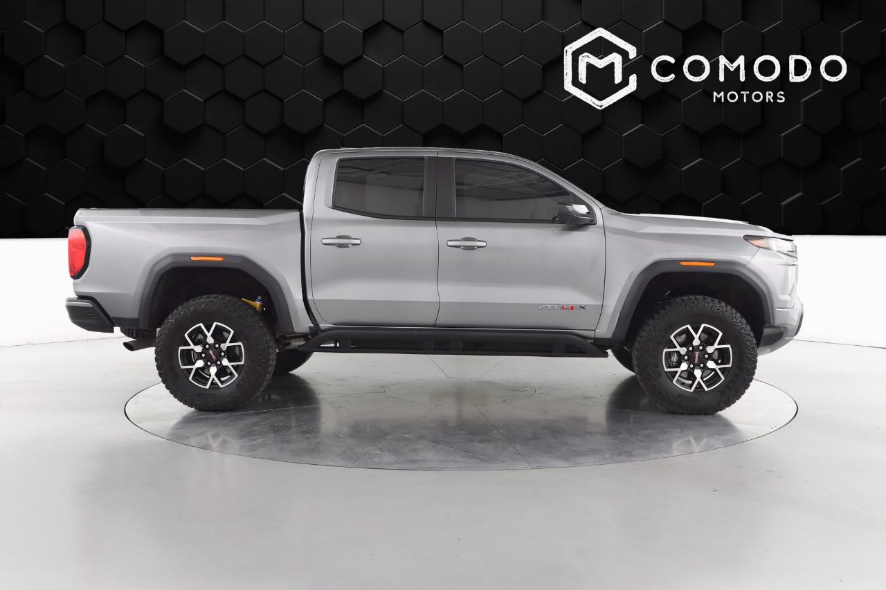 View vehicle photo 2