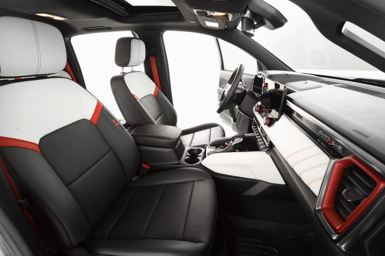 GMC Canyon AT4X Crew Cab 4WD 2023