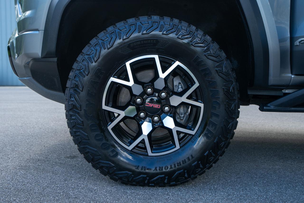 GMC Canyon AT4X Crew Cab 4WD 2023