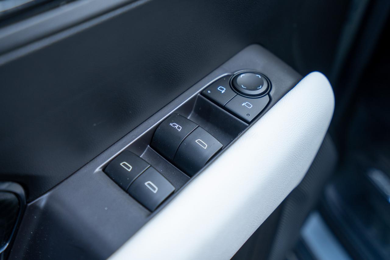 GMC Canyon AT4X Crew Cab 4WD 2023
