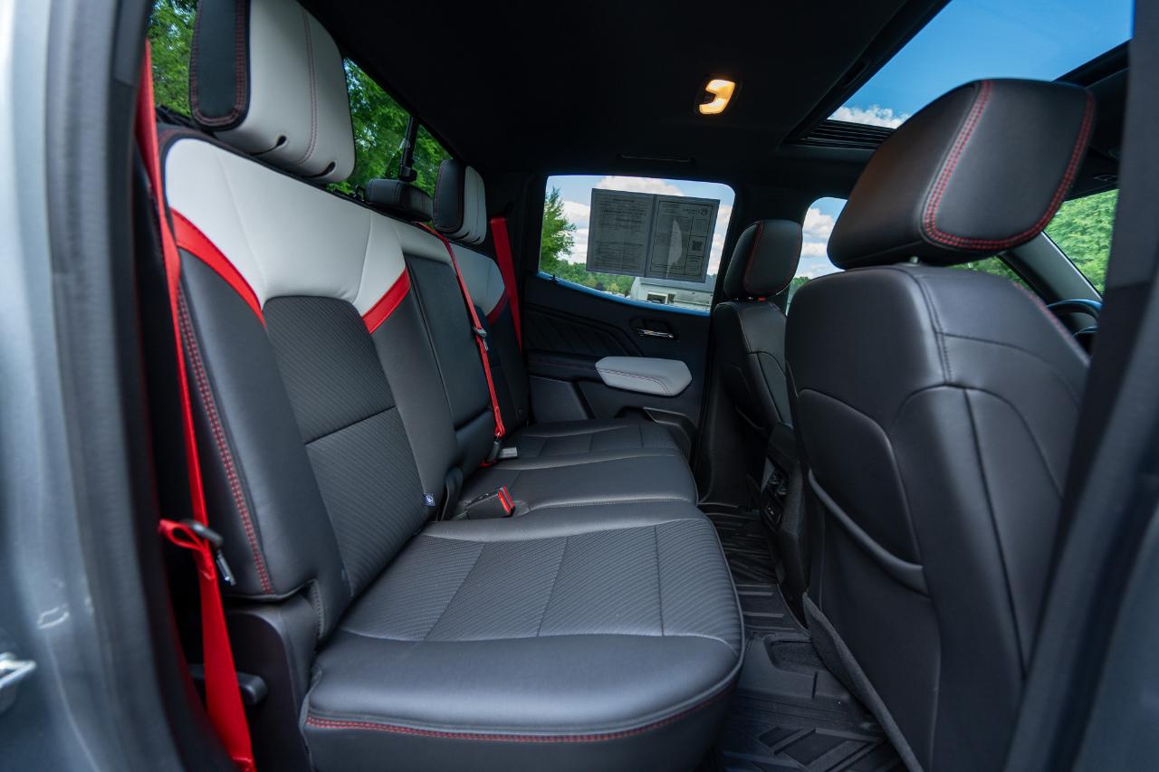 GMC Canyon AT4X Crew Cab 4WD 2023