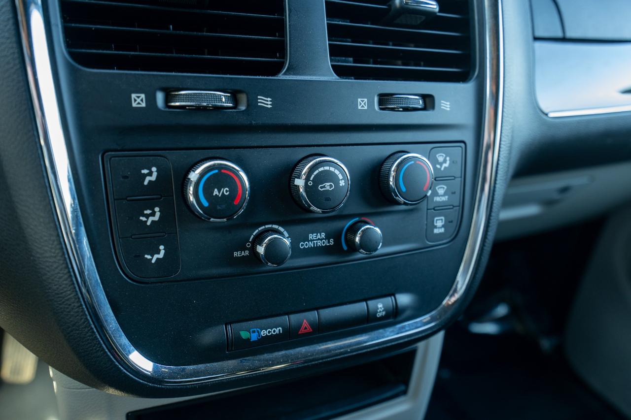 Dodge Grand Caravan SE Plus 2016