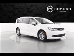 2021 Chrysler Voyager 