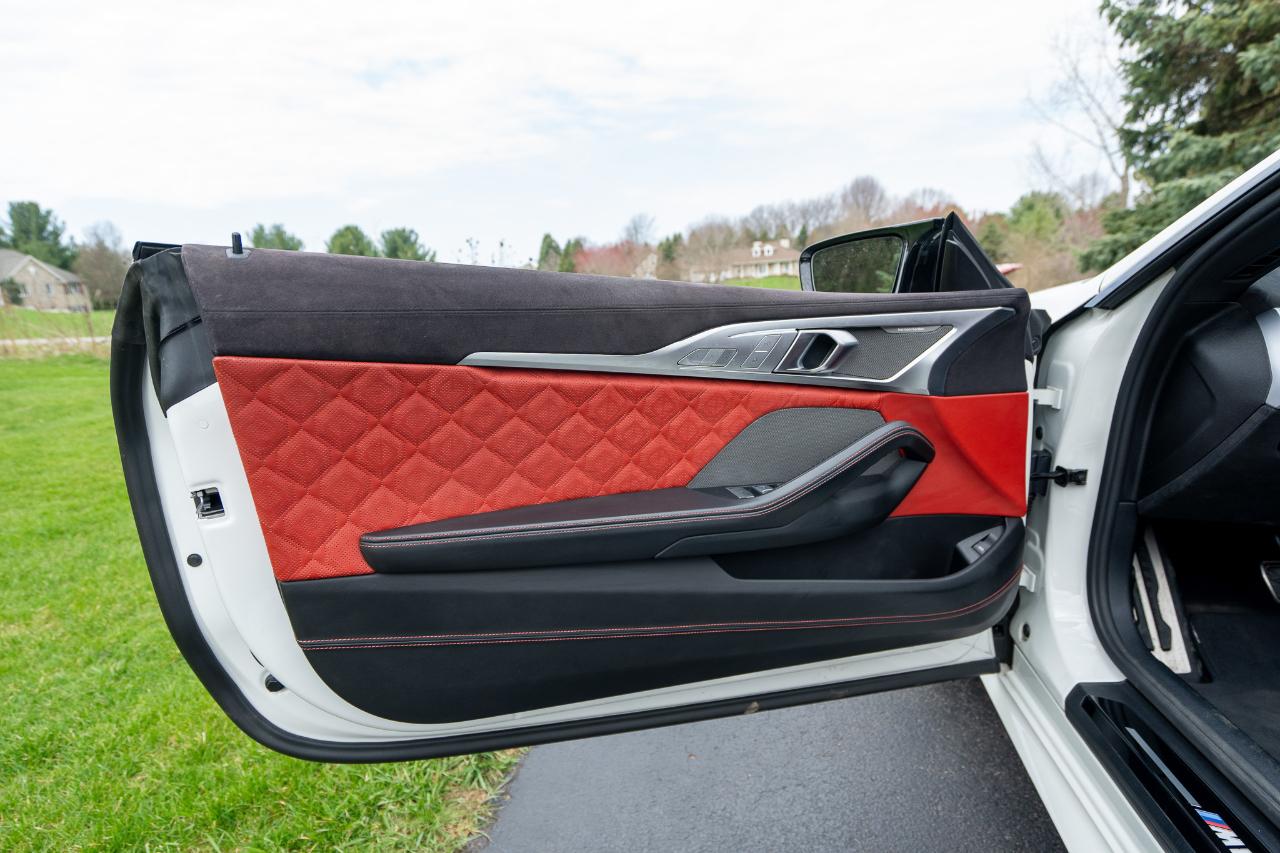 BMW M8 Competition Convertible 2023