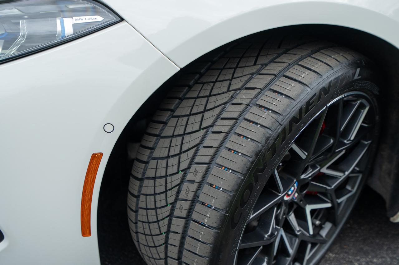 BMW M8 Competition Convertible 2023