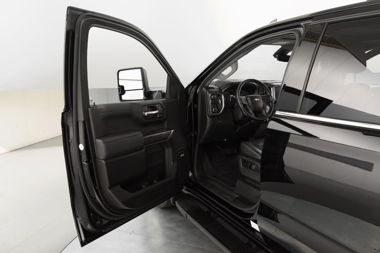 Chevrolet Silverado 1500 LTZ Z71 Crew Cab 4WD 2020