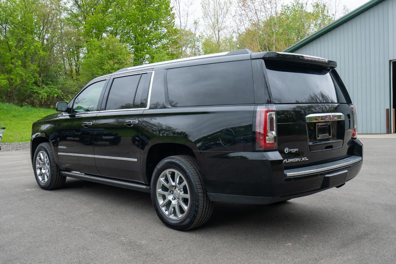 GMC Yukon XL Denali 4WD 2018