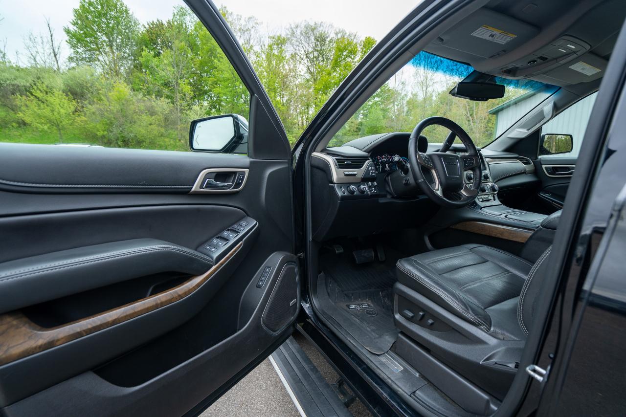 GMC Yukon XL Denali 4WD 2018