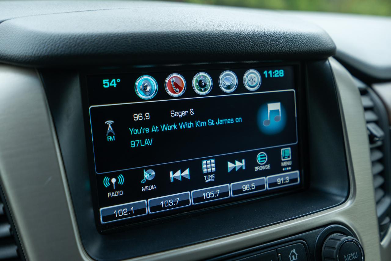 GMC Yukon XL Denali 4WD 2018
