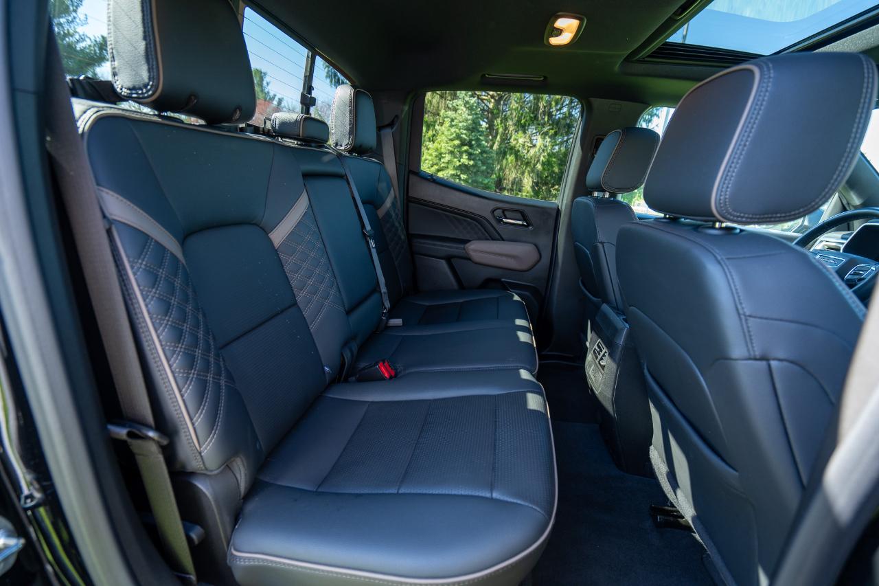 GMC Canyon Denali Crew Cab 4WD 2024