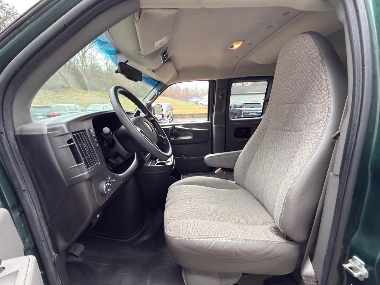 Chevrolet Express LS 3500 Extended 2014