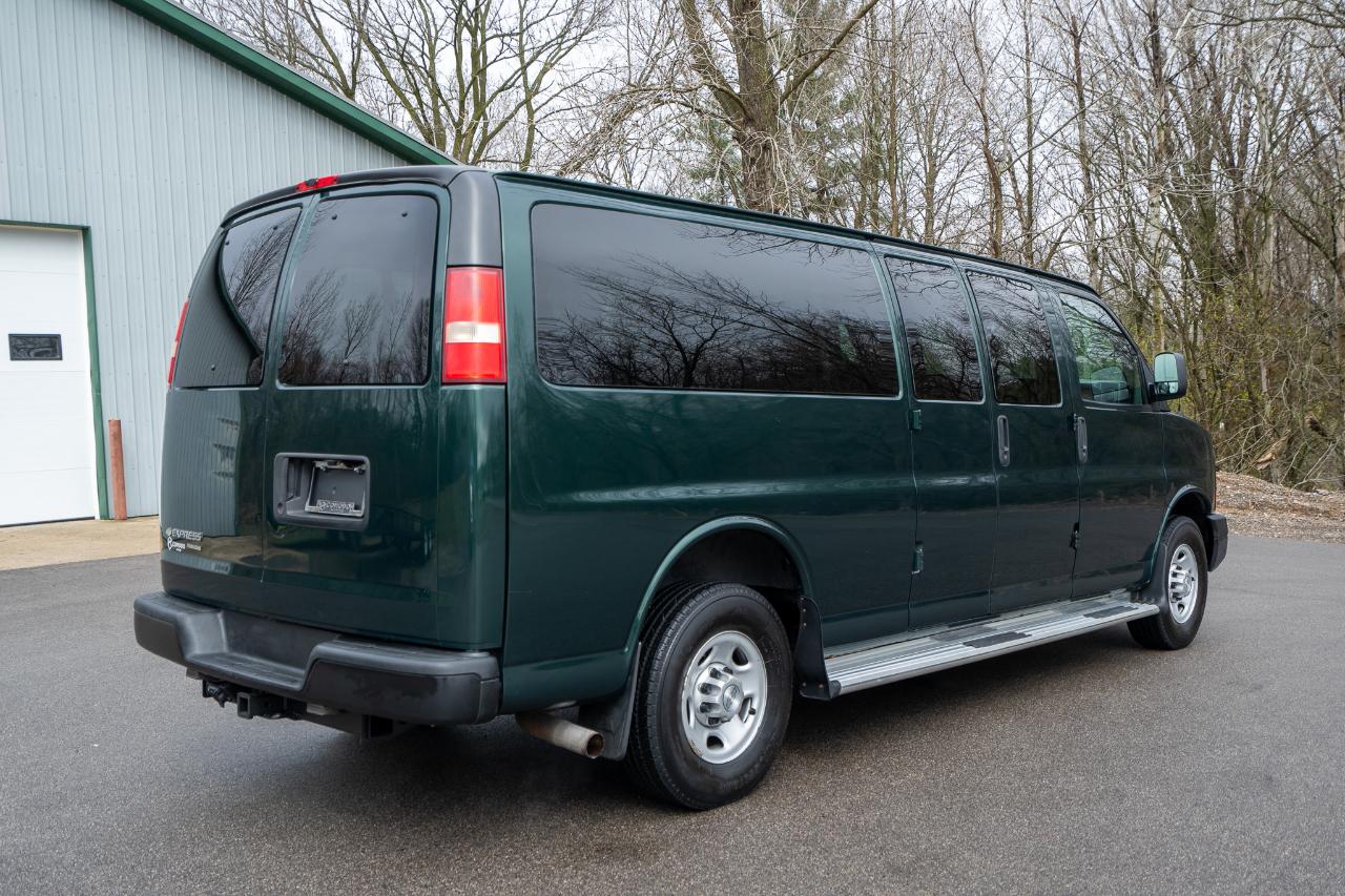 Chevrolet Express LS 3500 Extended 2014
