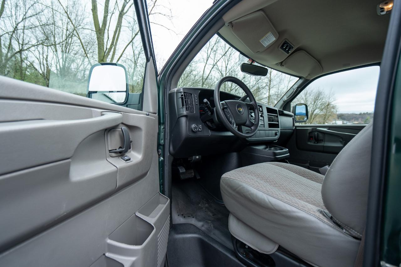 Chevrolet Express LS 3500 Extended 2014