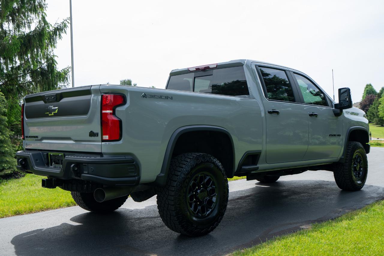 Chevrolet Silverado 2500  2024