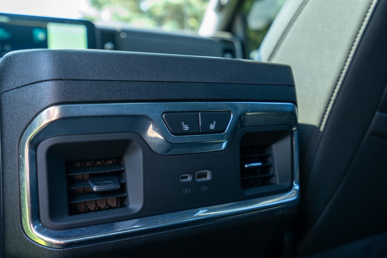 Chevrolet Silverado 3500  2025