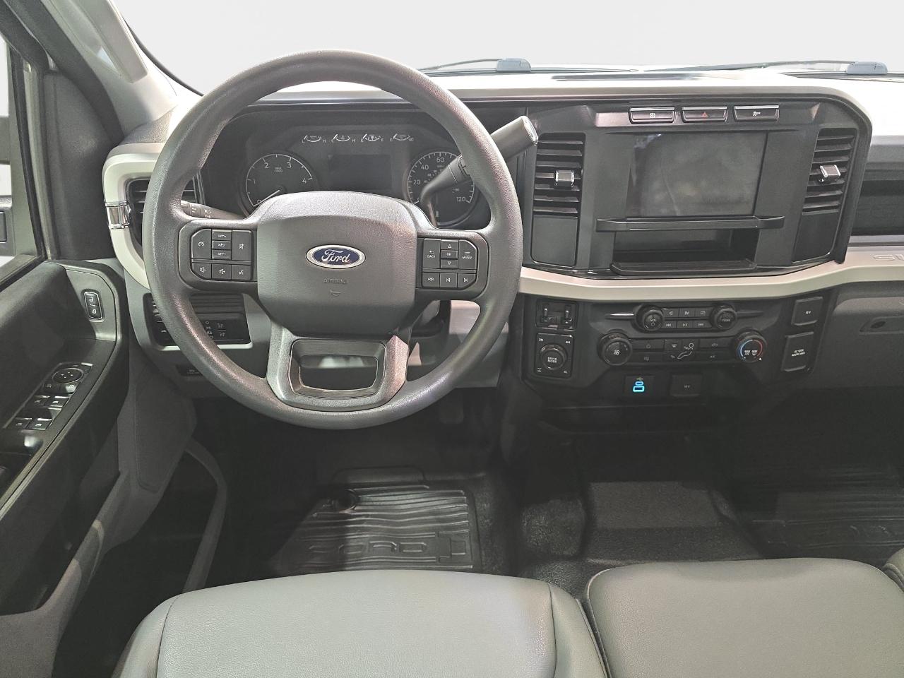 Ford F250  2023