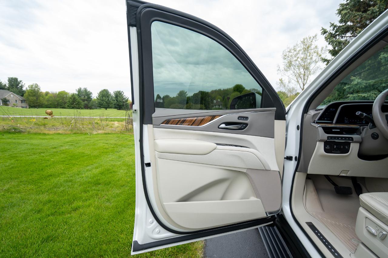 Cadillac Escalade Sport Platinum AWD 2024