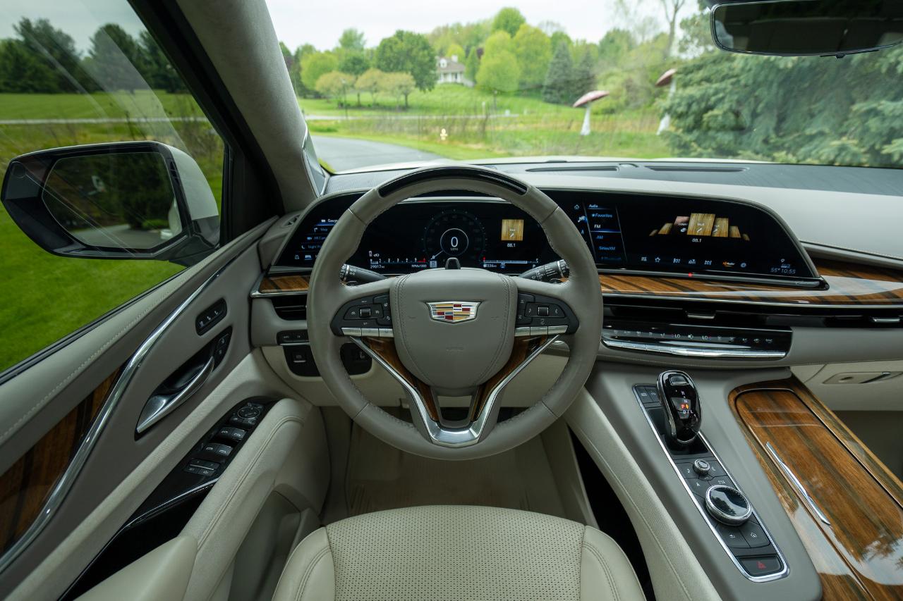 Cadillac Escalade Sport Platinum AWD 2024