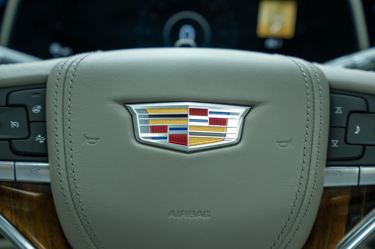 Cadillac Escalade Sport Platinum AWD 2024