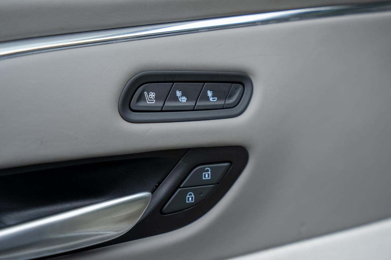 Cadillac Escalade Sport Platinum AWD 2024