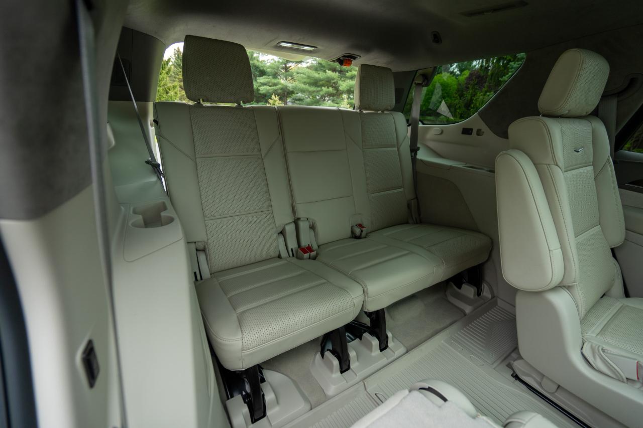 Cadillac Escalade Sport Platinum AWD 2024