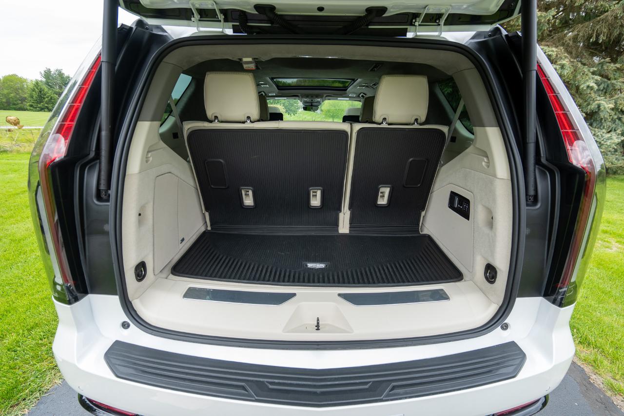 Cadillac Escalade Sport Platinum AWD 2024