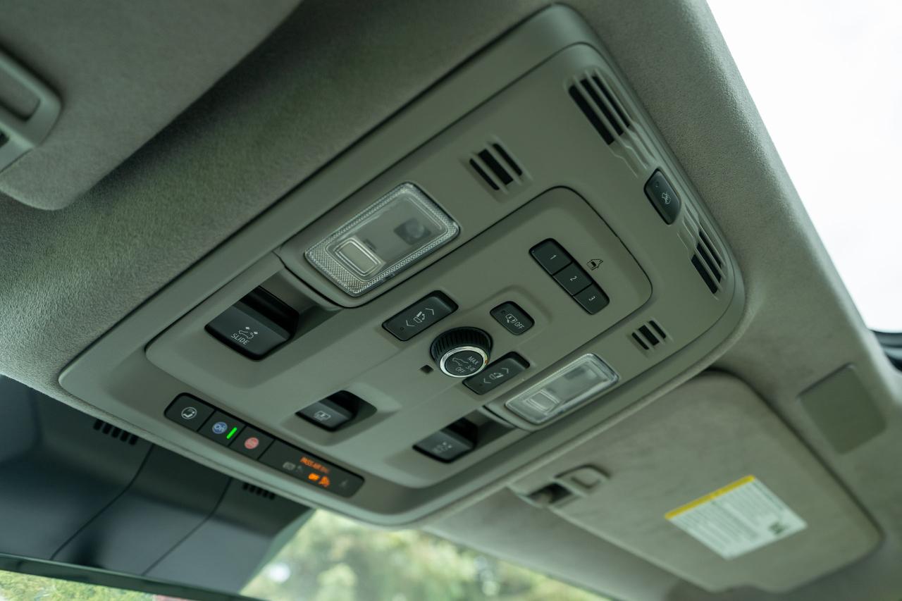 Cadillac Escalade Sport Platinum AWD 2024