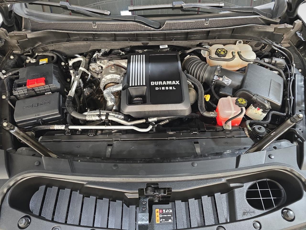 Chevrolet Suburban LS 4WD 2023