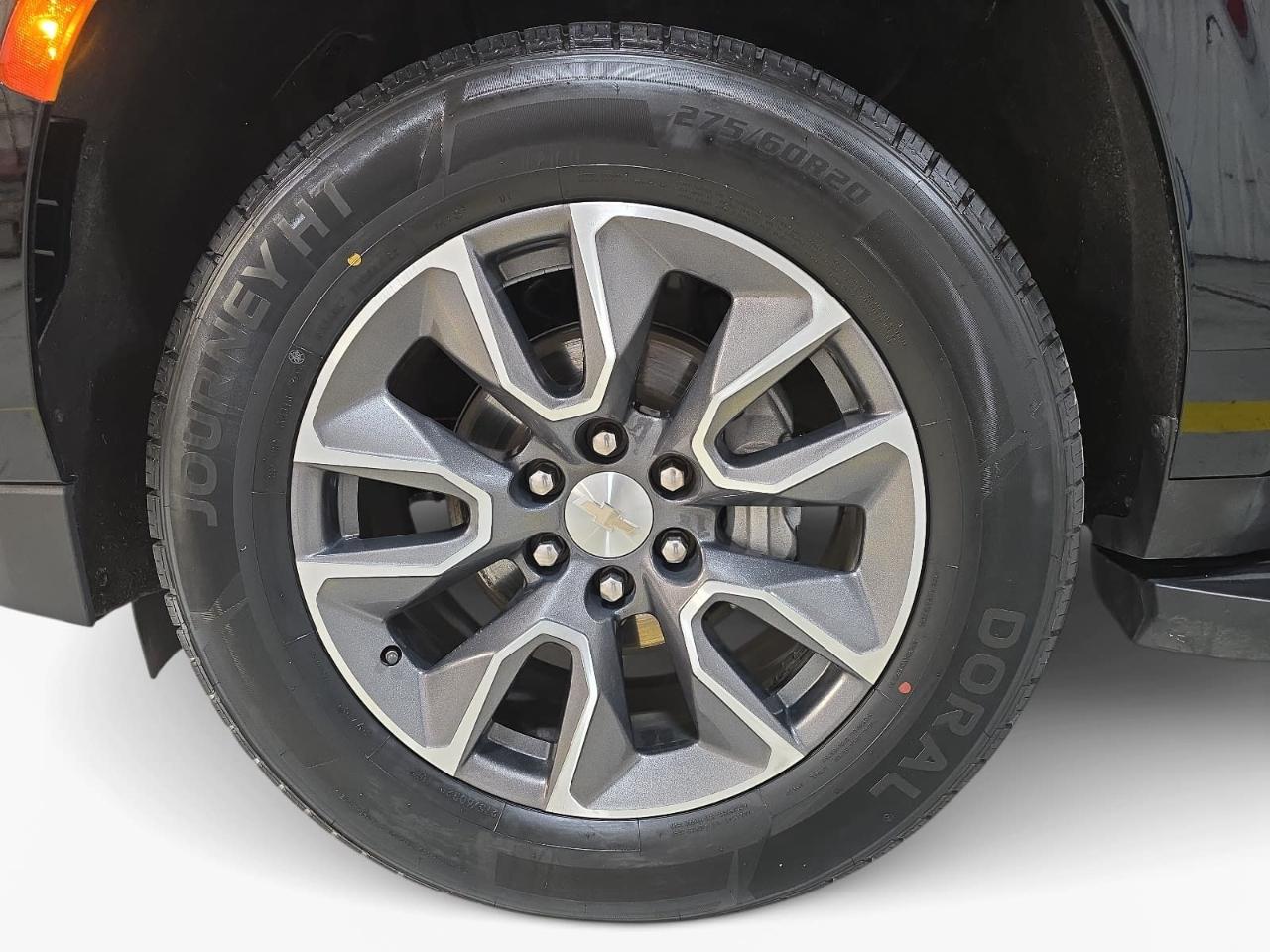 Chevrolet Suburban LS 4WD 2023