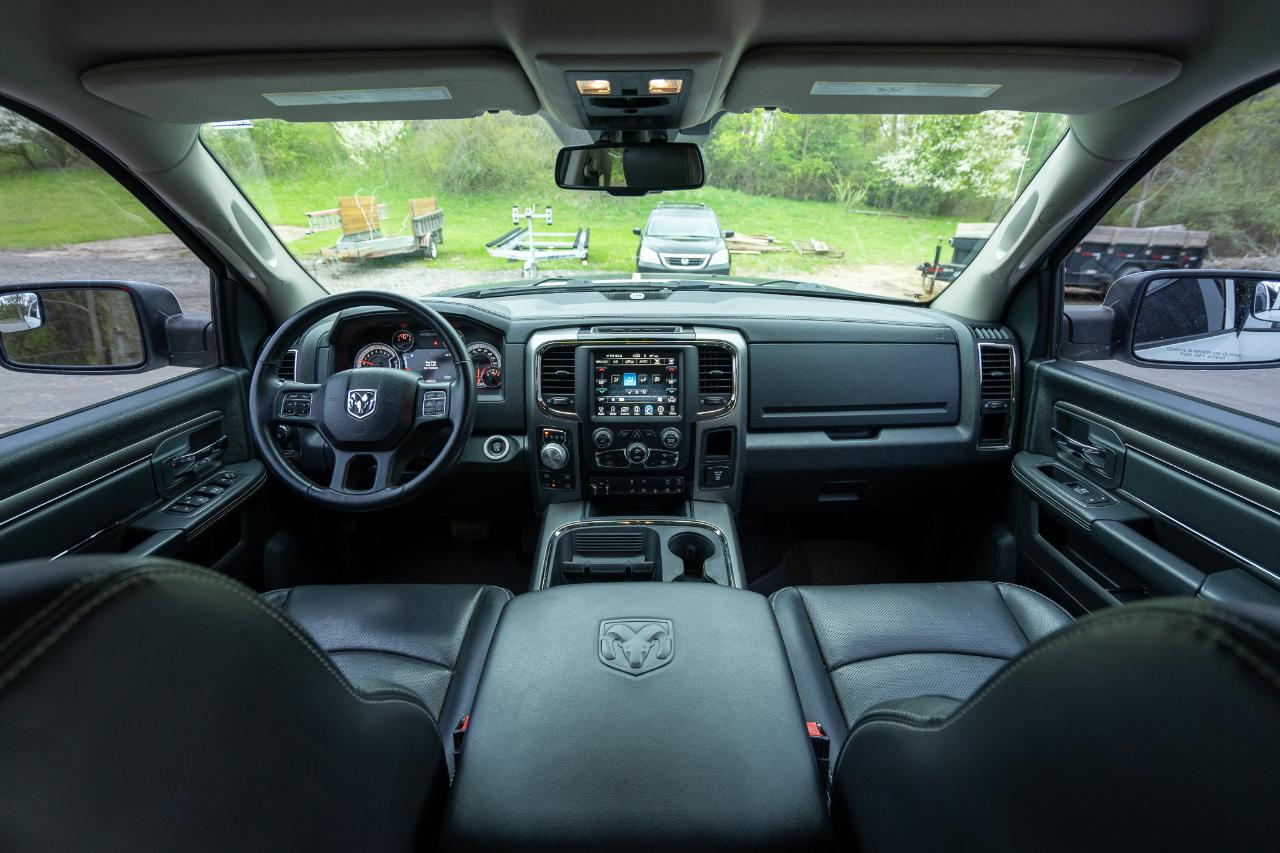 RAM 1500 Sport Crew Cab 4WD 2016