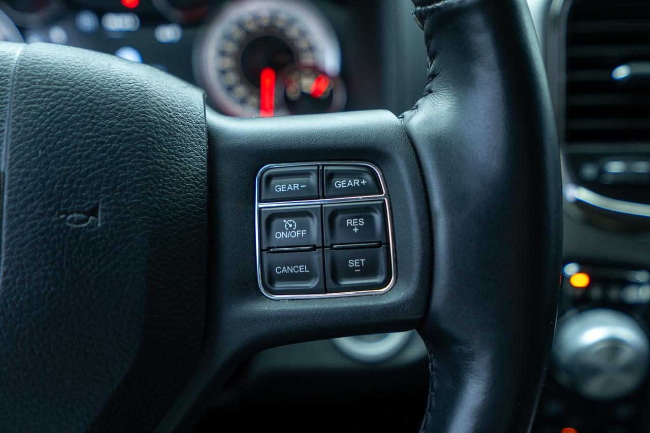 RAM 1500 Sport Crew Cab 4WD 2016