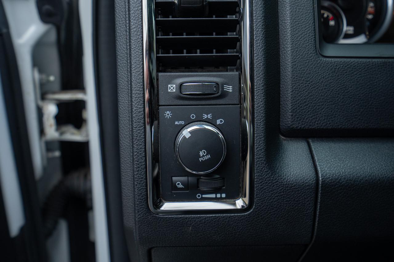 RAM 1500 Sport Crew Cab 4WD 2016