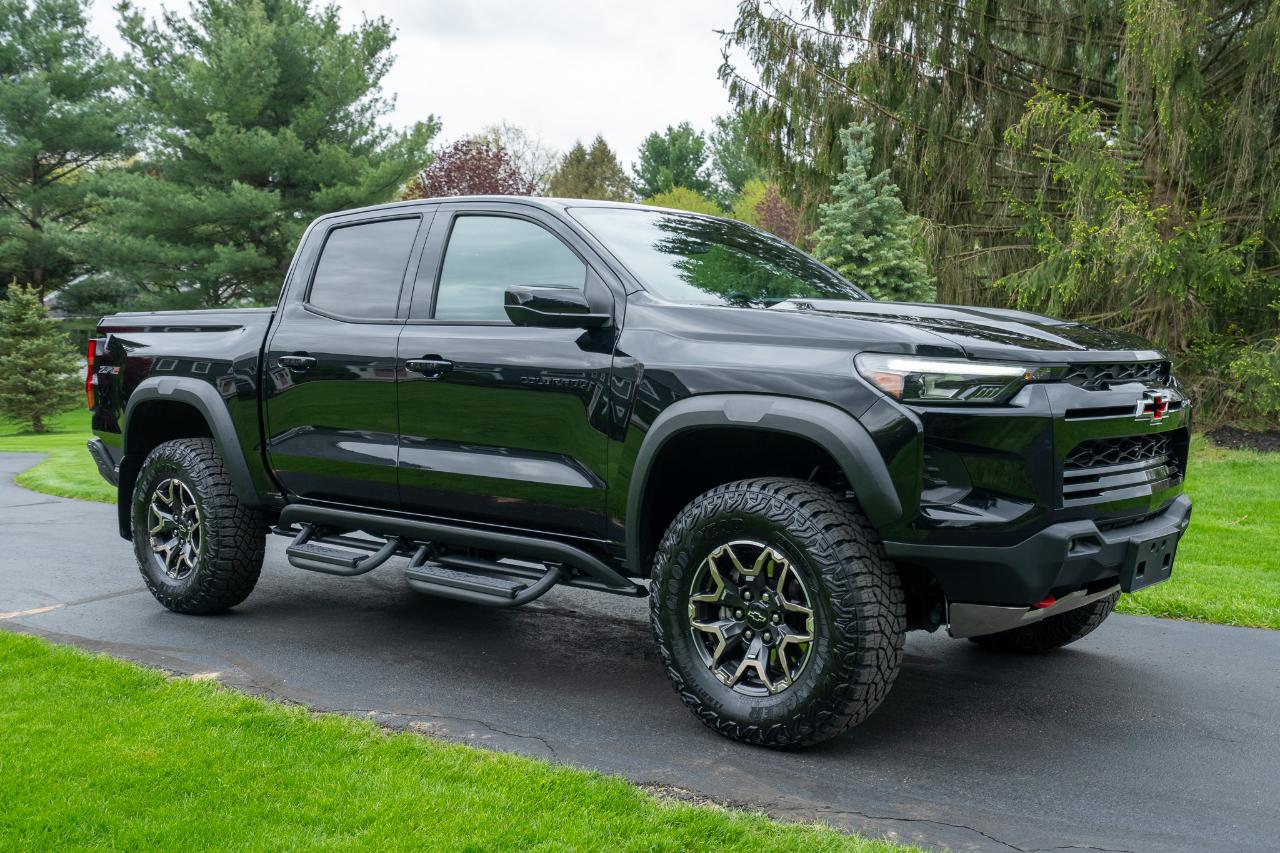 Chevrolet Colorado ZR2 Crew Cab 4WD 2024
