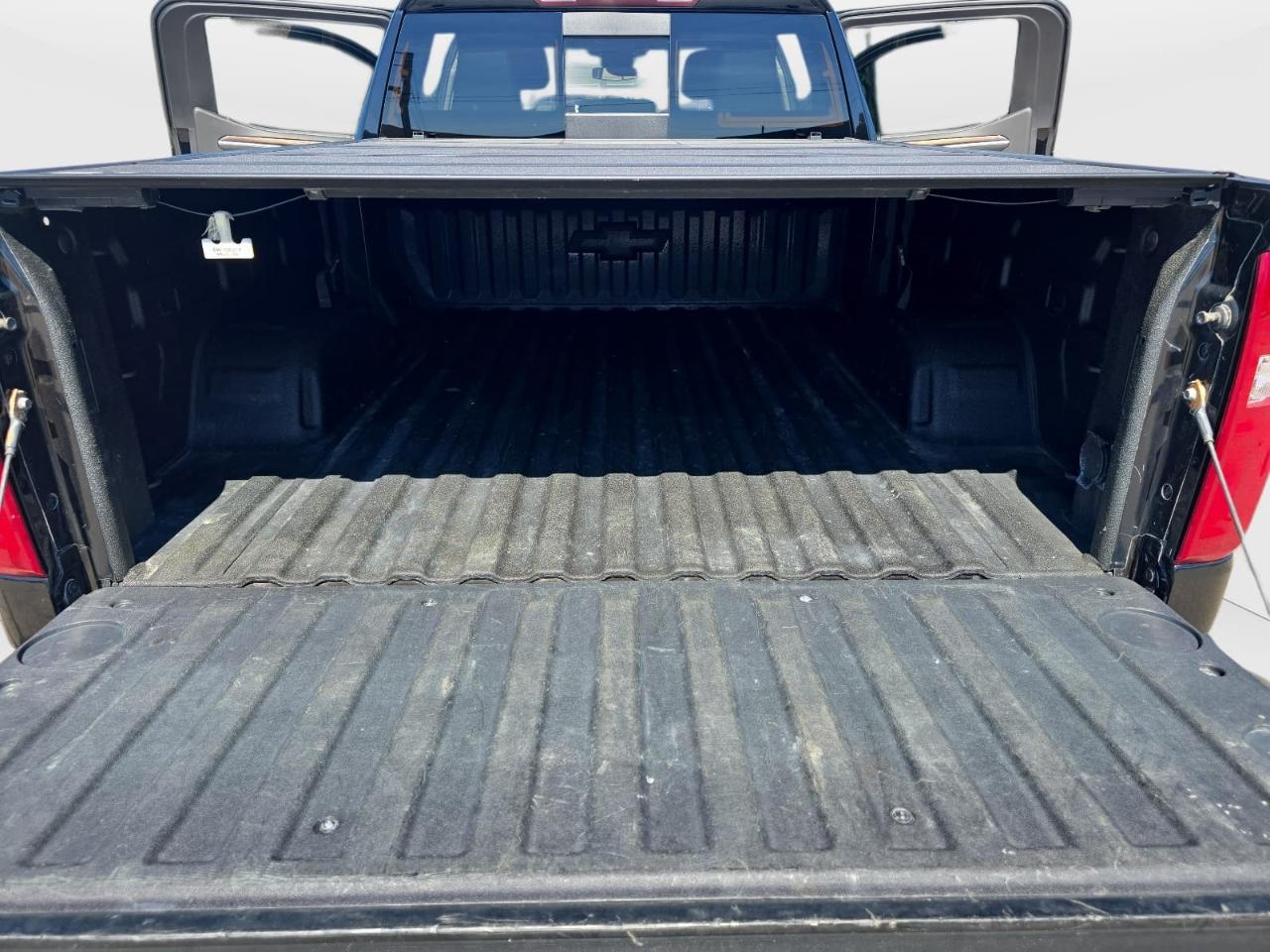 Chevrolet Silverado 1500 RST Crew Cab 4WD 2024