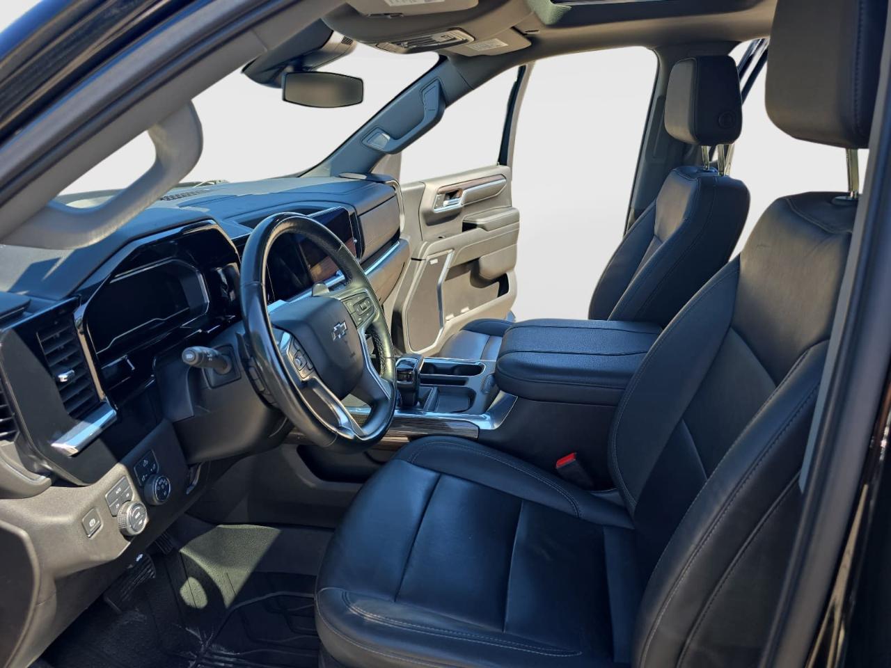 Chevrolet Silverado 1500 RST Crew Cab 4WD 2024