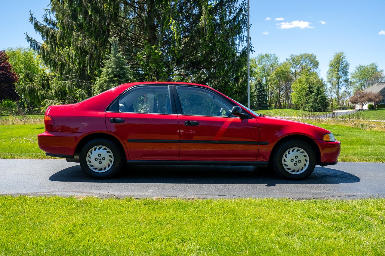 Honda Civic DX Sedan 1995