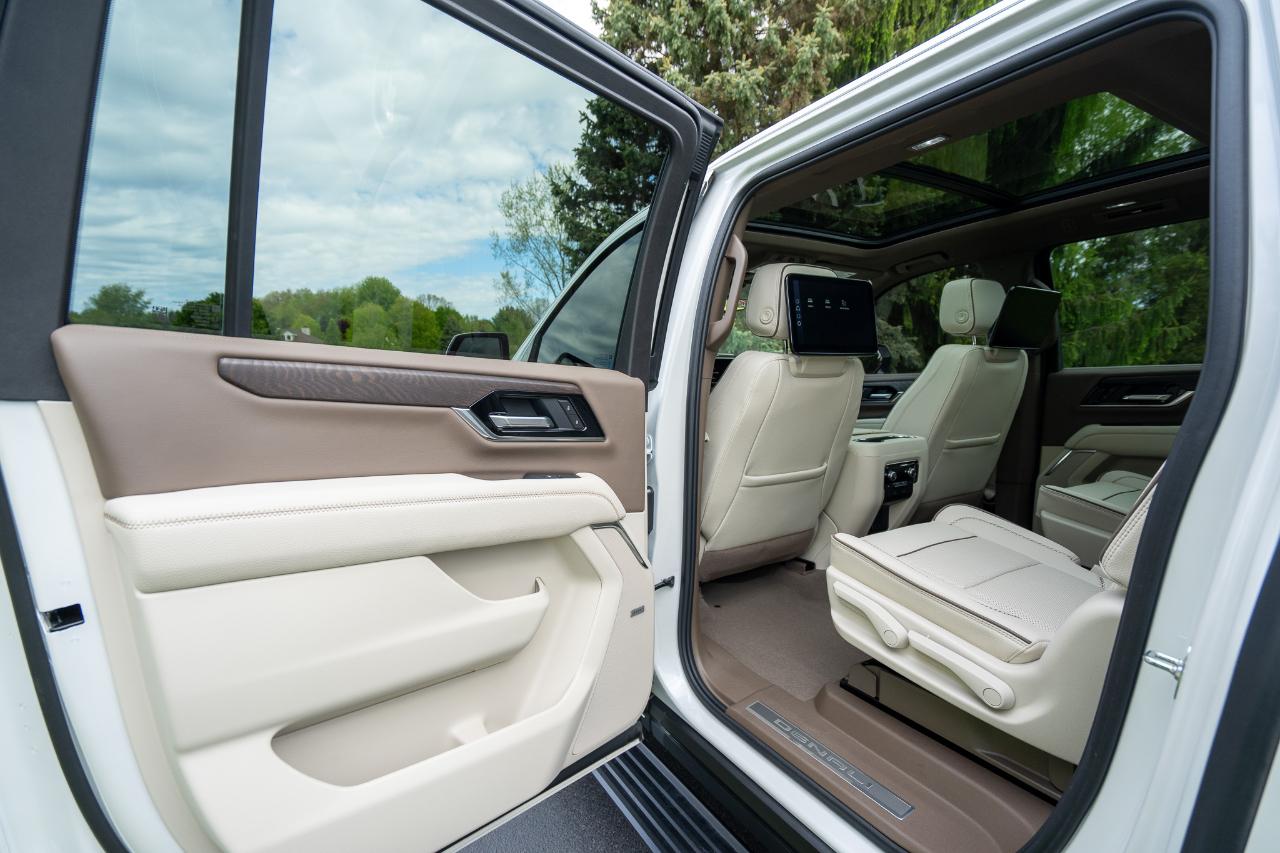 GMC Yukon XL Denali 4WD 2025