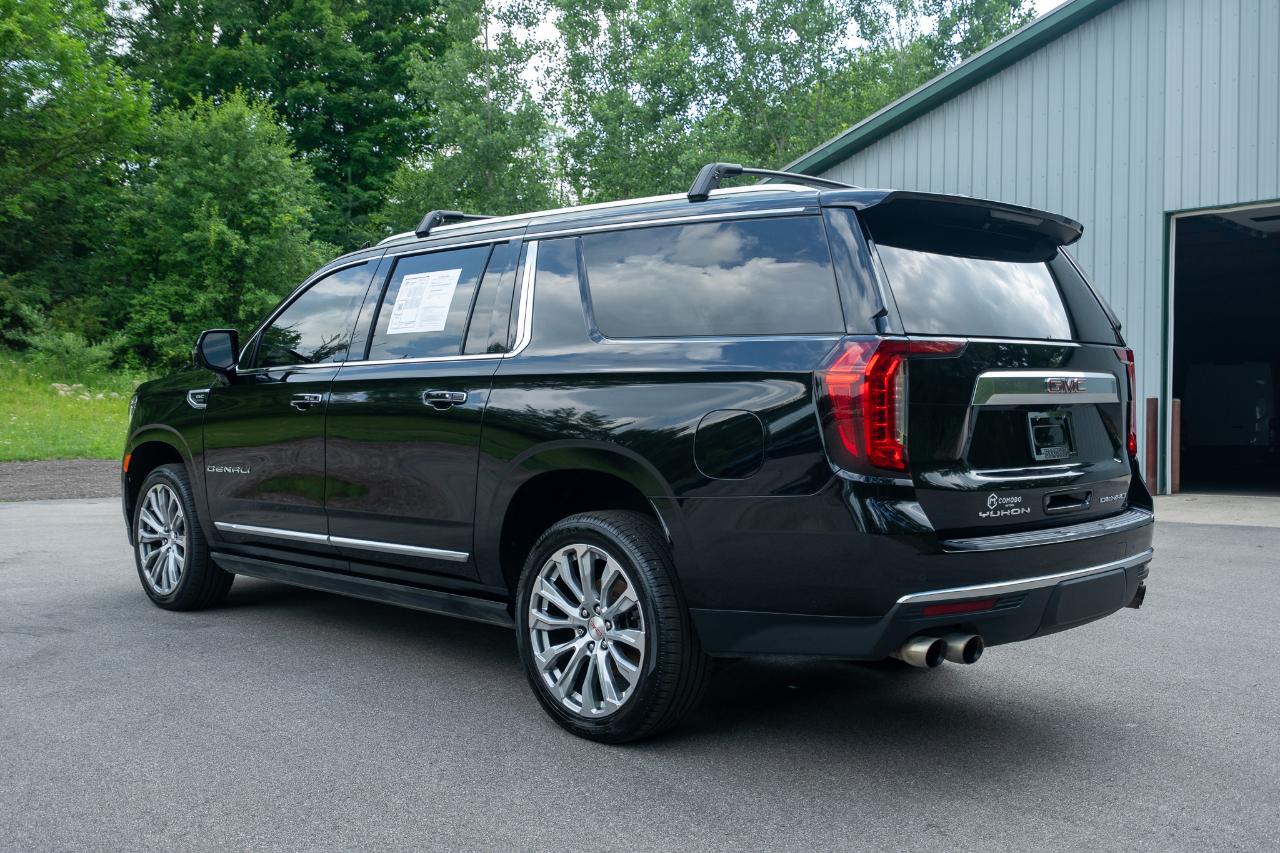 GMC Yukon XL Denali 4WD 2021