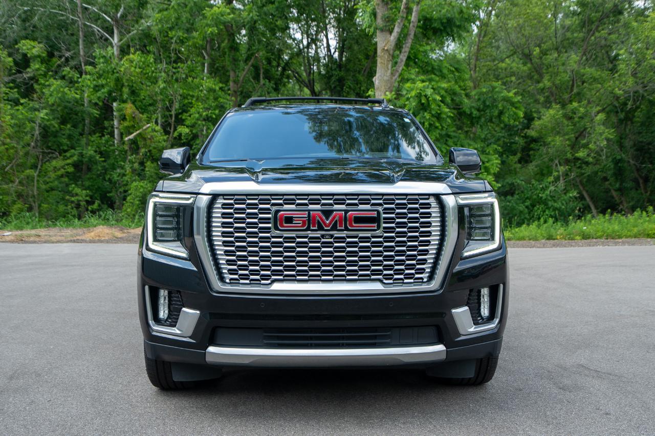 GMC Yukon XL Denali 4WD 2021