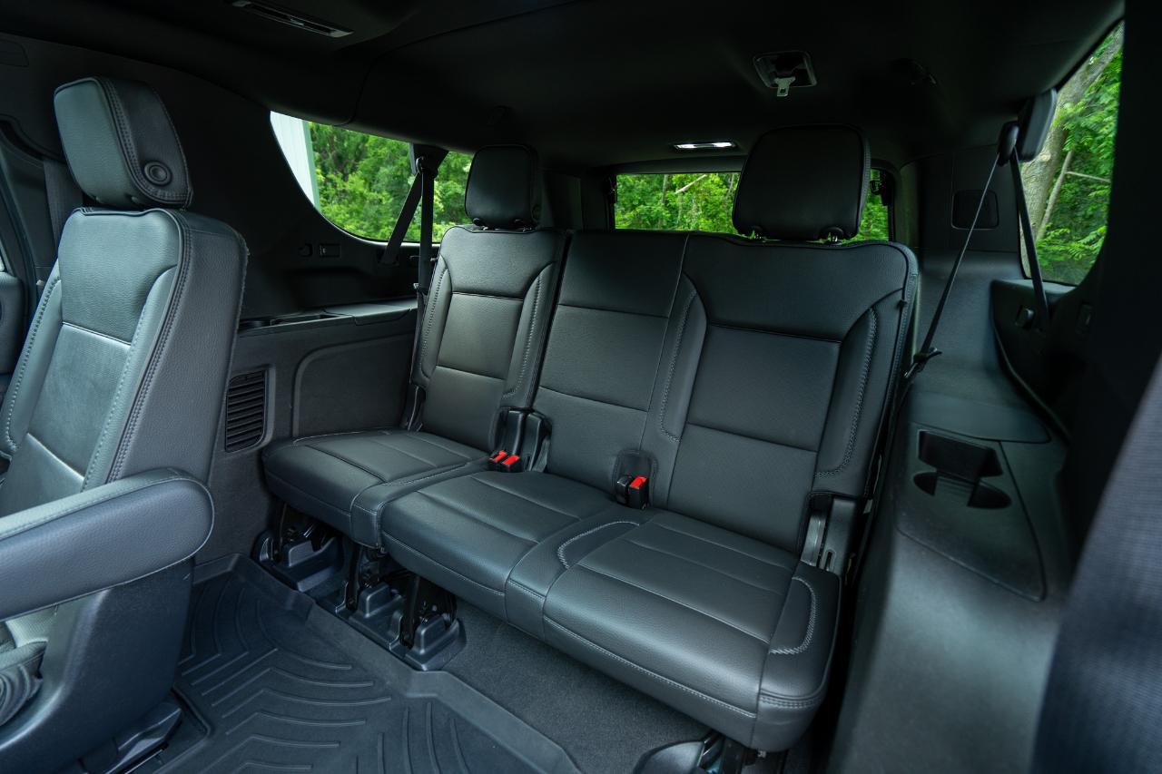GMC Yukon XL Denali 4WD 2021