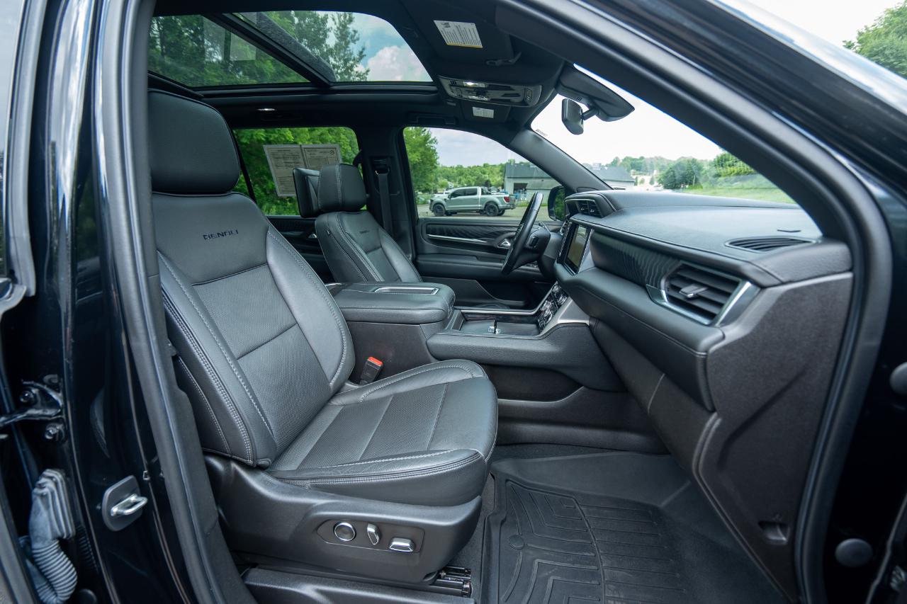 GMC Yukon XL Denali 4WD 2021