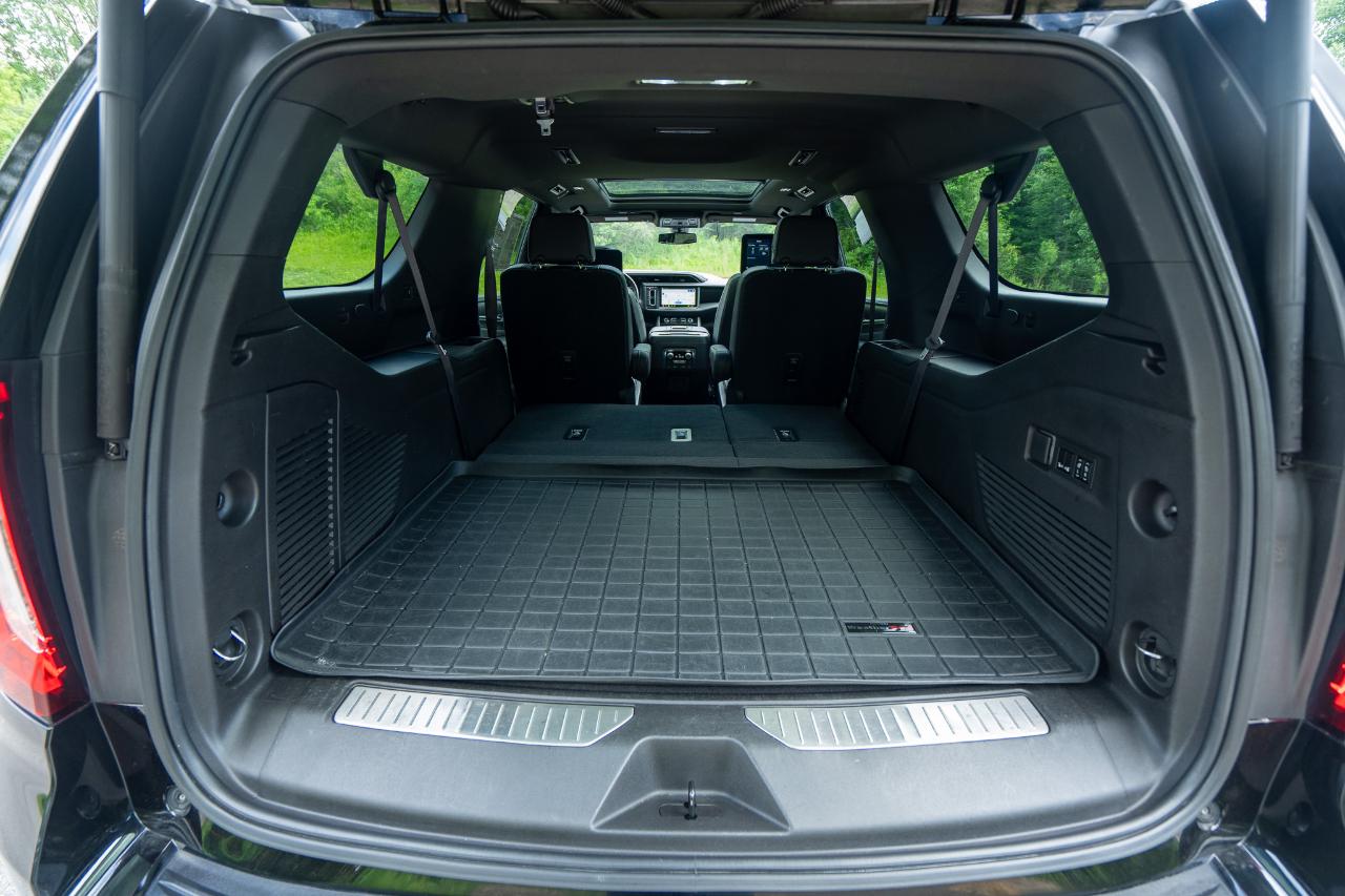 GMC Yukon XL Denali 4WD 2021