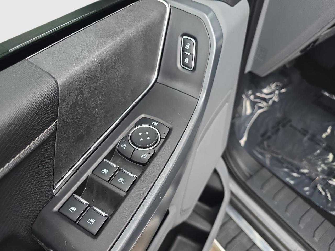 Ford F150 XLT Supercrew 4WD 2024