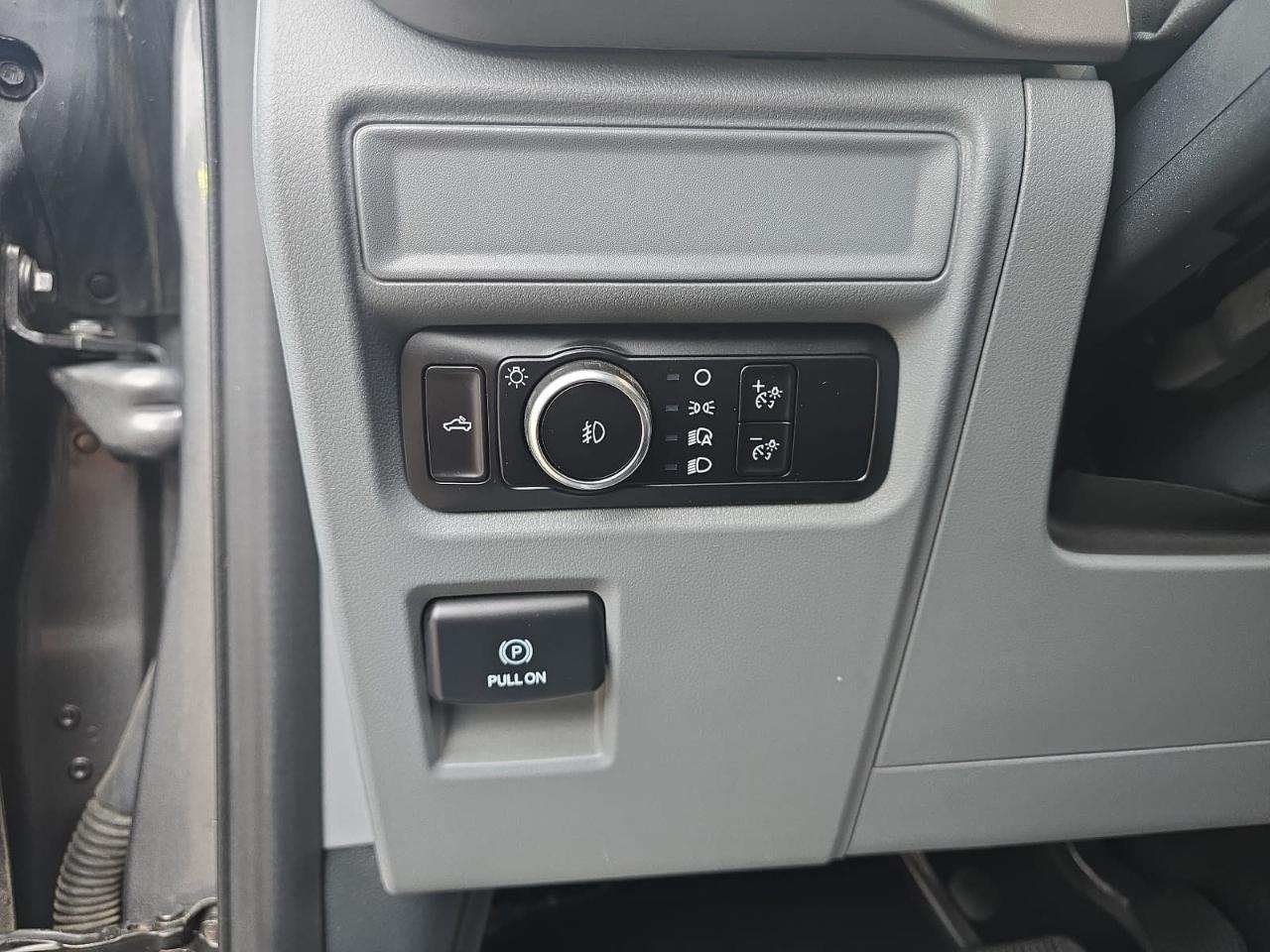 Ford F150 XLT Supercrew 4WD 2024