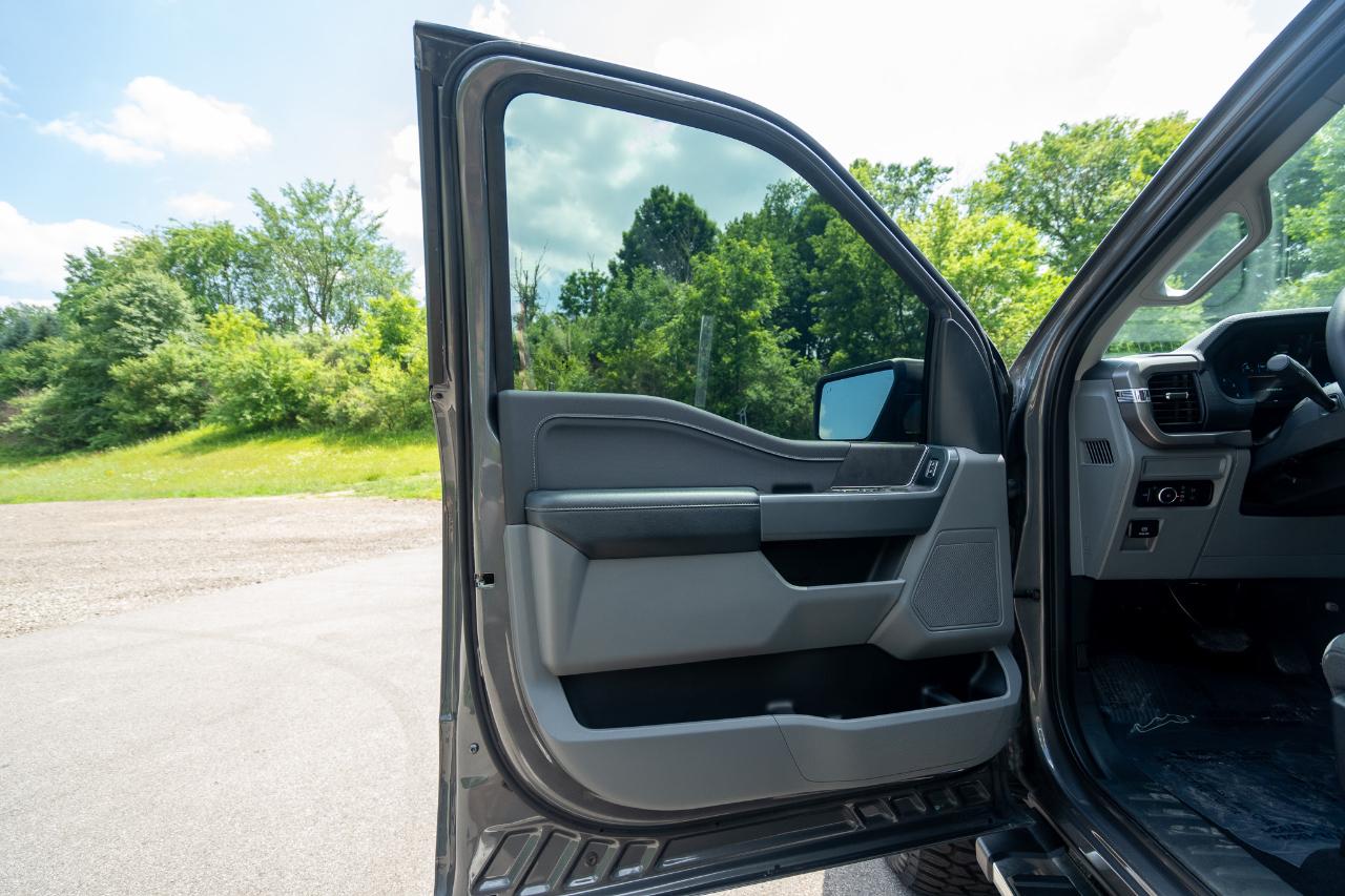 Ford F150 XLT Supercrew 4WD 2024