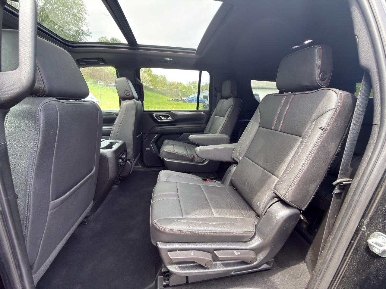 Chevrolet Suburban RST 4WD 2023