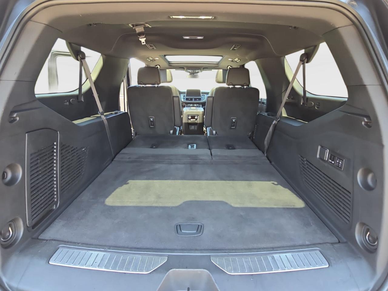 Chevrolet Suburban RST 4WD 2023