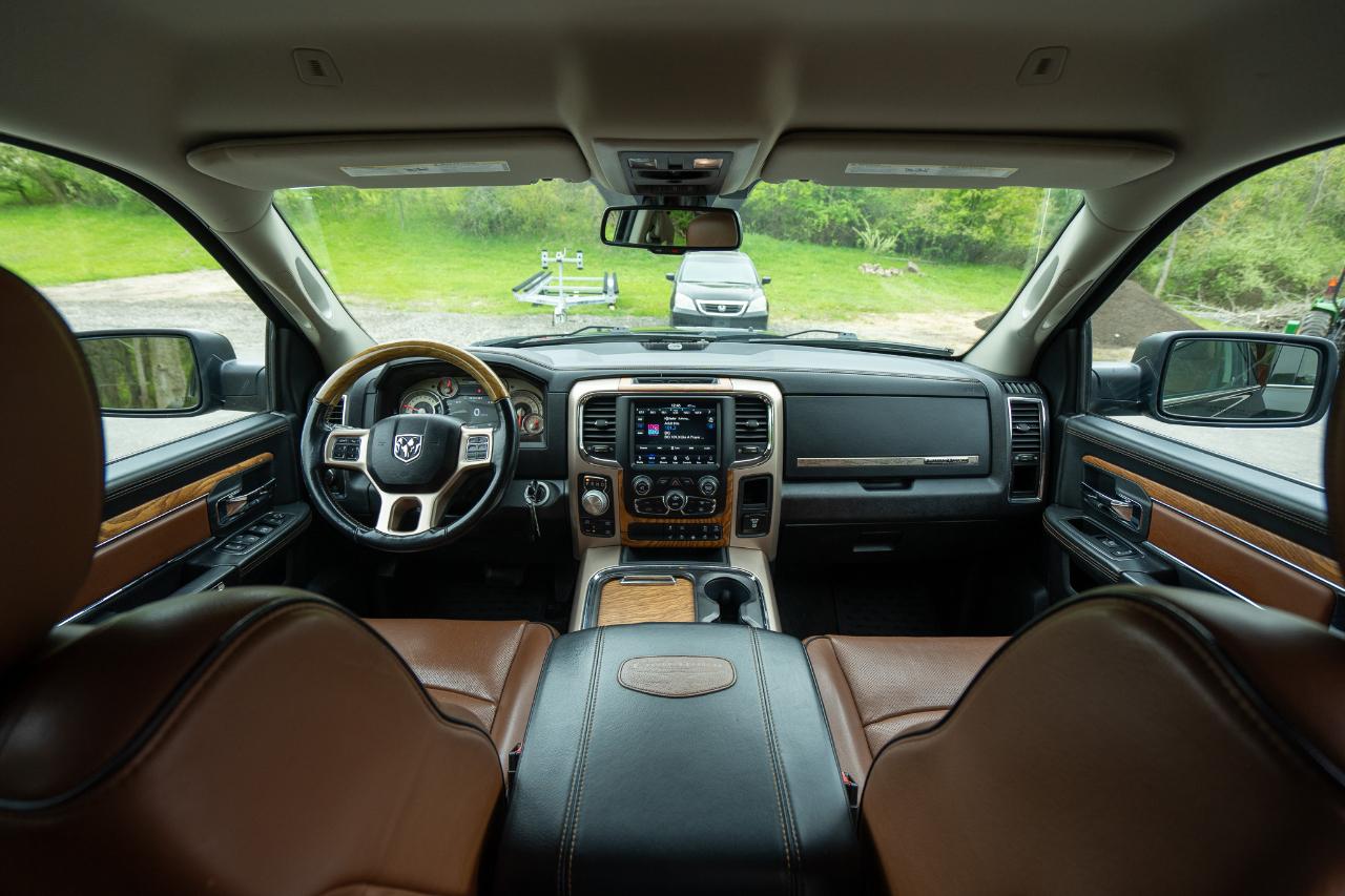 RAM 1500 Laramie Longhorn Crew Cab 4WD 2018