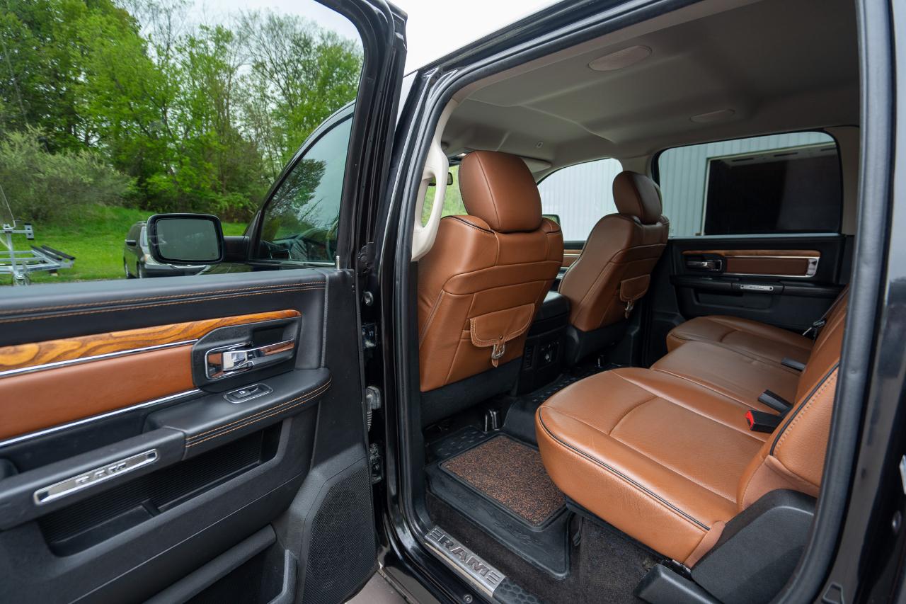RAM 1500 Laramie Longhorn Crew Cab 4WD 2018